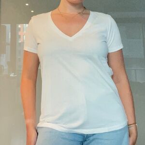 Perfect basic white tee